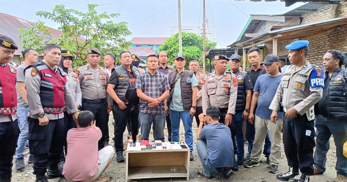 Grebek Jalan Nenas, Tim Gabungan Polres Labuhanbatu dan BNNK Labura Ciduk 2 Pengedar Sabu