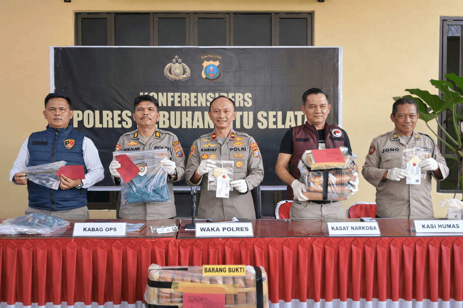 23 Kasus Narkotika Diungkap dalam Dua Bulan, Polres Labuhanbatu Selatan Sita 73,76 Gram Sabu dan 28,140 Gram Ganja