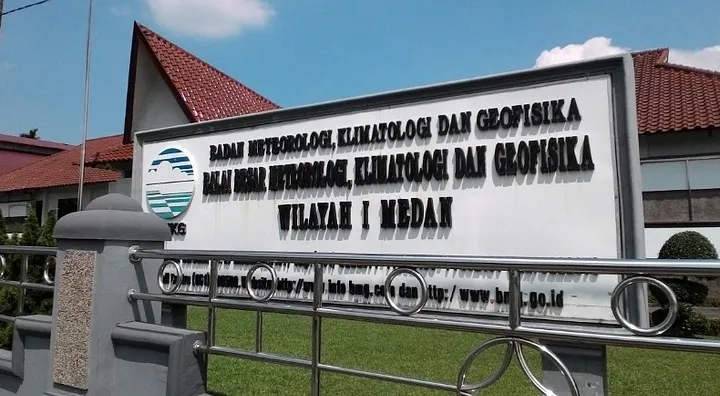 Prakiraan Cuaca Sumut 1 November: Waspada Cuaca Ekstrem, Potensi Hujan Lebat dan Petir