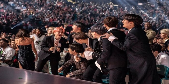 Dari Grup ke Solo, BTS Tetap Raja! Anggota Siap Comeback HYBE Cuan & Prestasi Member yang Bikin Fans Bangga!
